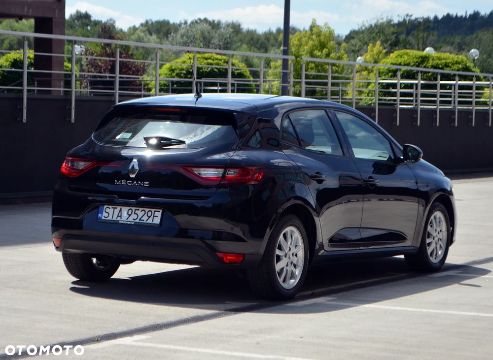 Renault Megane 1.6 SCe Life - 4