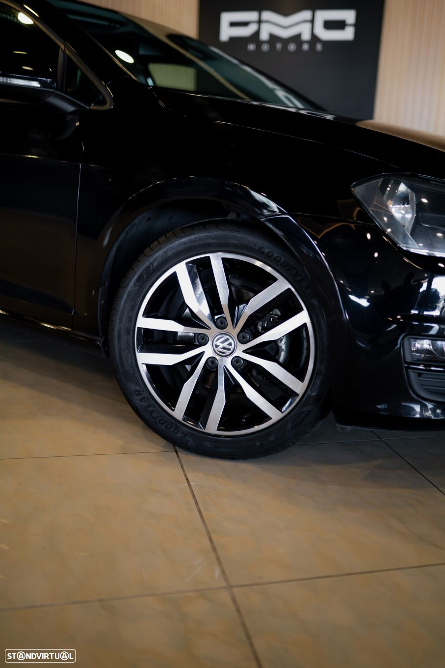 VW Golf 1.6 TDi BlueMotion Trendline - 11
