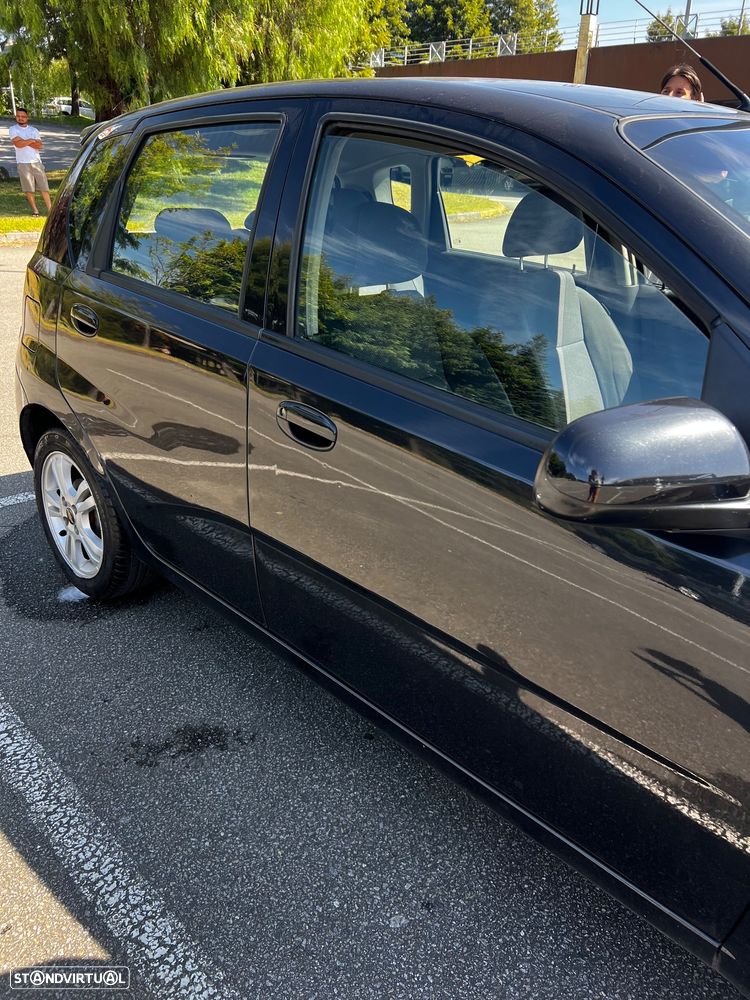 Chevrolet Aveo 1.2 LS - 18