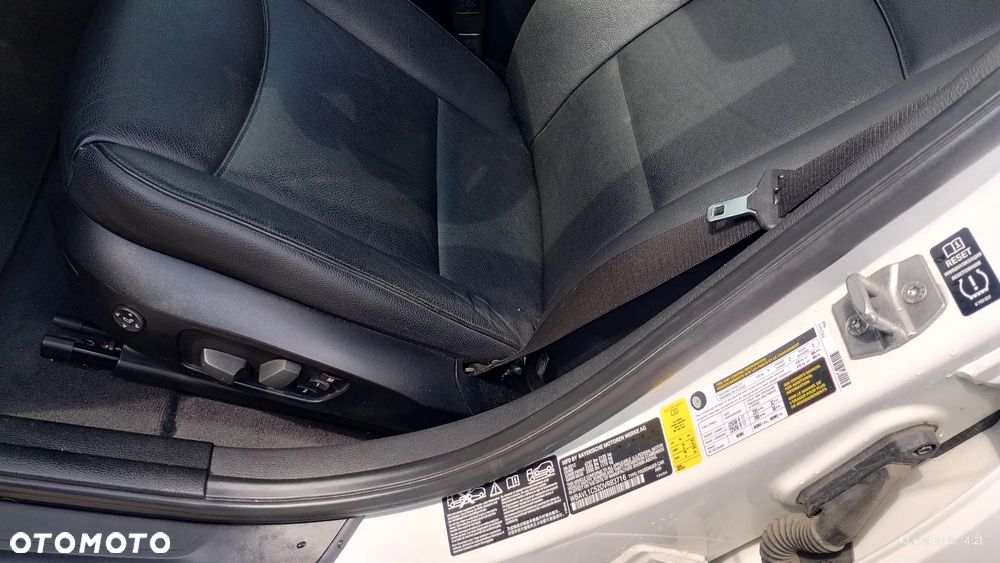 BMW X1 xDrive28i - 6