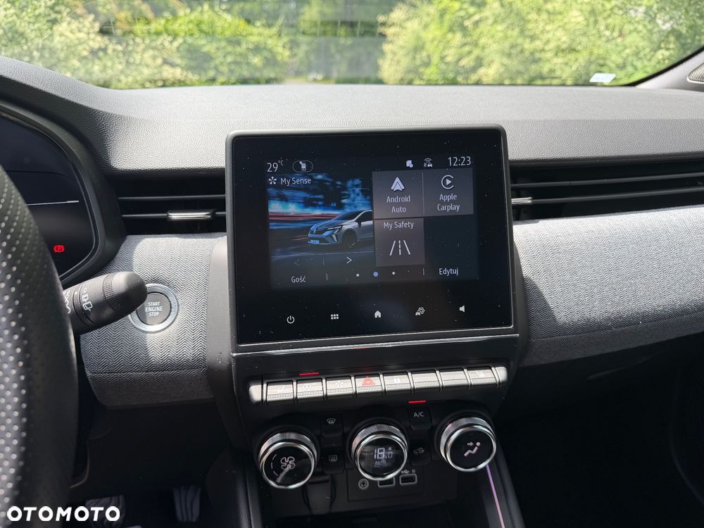 Renault Clio 1.0 TCe Techno - 8