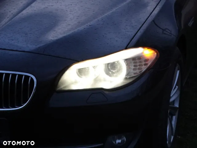 BMW F11 A90 B90 Drzwi Maska Błotnik Dach Ćwiartka Dach Próg listwa Nakładka Słupek SophistoGrau Sophisto F10 Kombi - 10