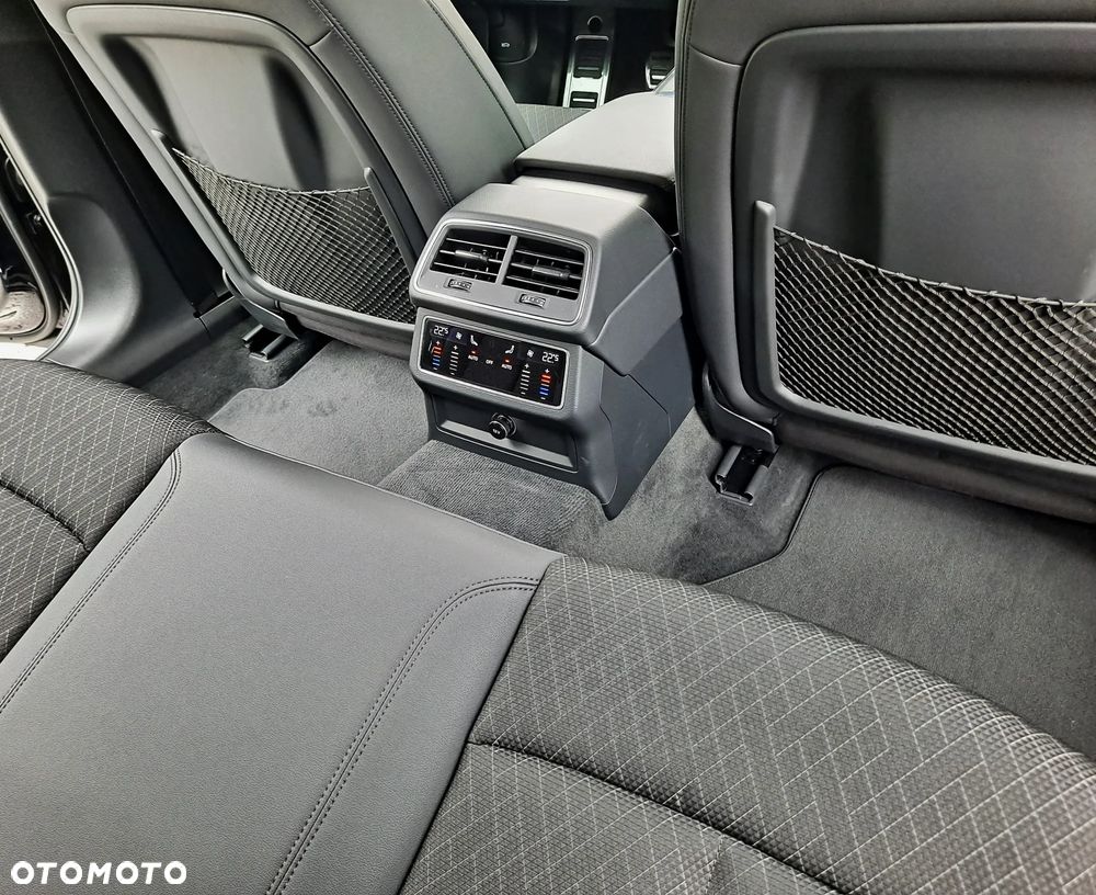 Audi A6 Avant 40 TDI S tronic S line - 19