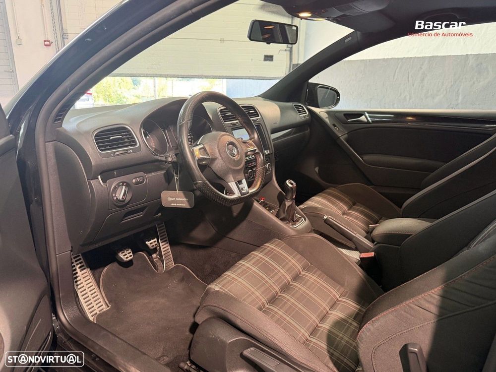 VW Golf 2.0 TSi GTI - 10