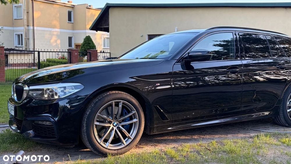 BMW Seria 5 525d M Sport sport - 2