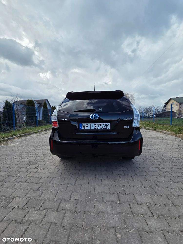 Toyota Prius+ (Hybrid) Executive - 6