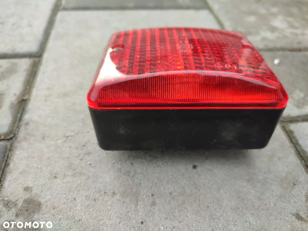 Lampa tył, tylna motocyklowa, uniwersalna - 2