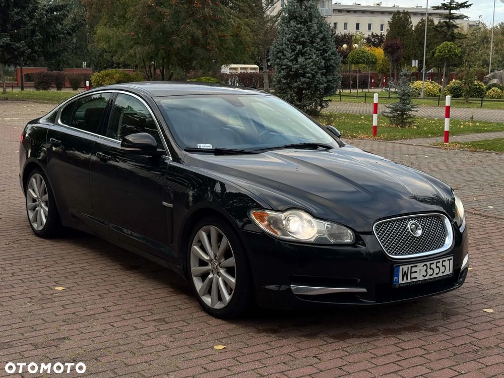 Jaguar XF - 1