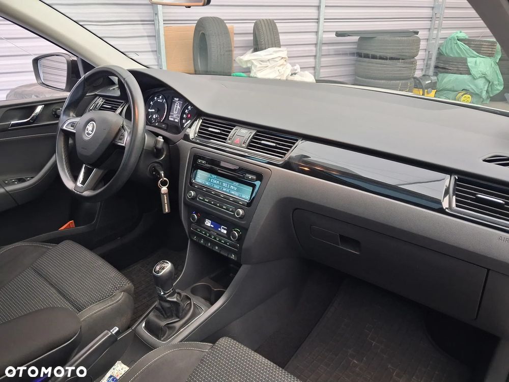 Skoda RAPID Spb 1.2 TSI Style Plus - 22