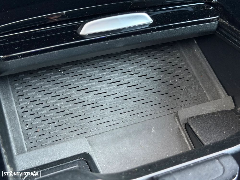 Mercedes-Benz CLA 250 e 8G-DCT Edition AMG Line - 29