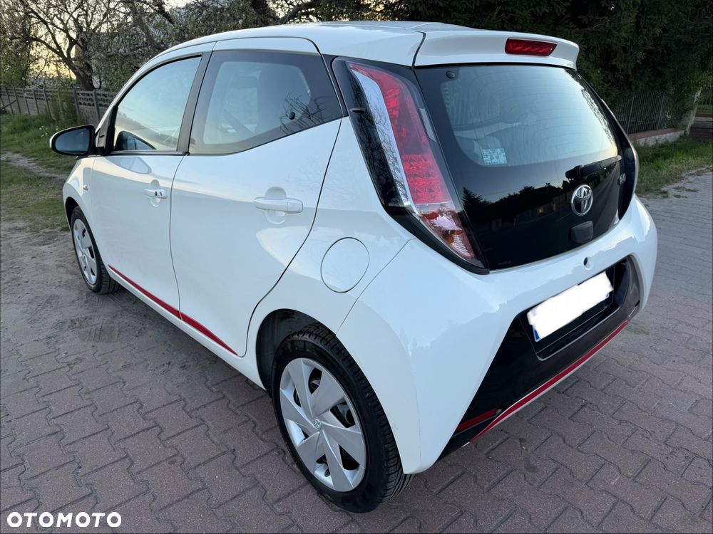 Toyota Aygo 1.0 VVT-i Sprint EU6 - 4