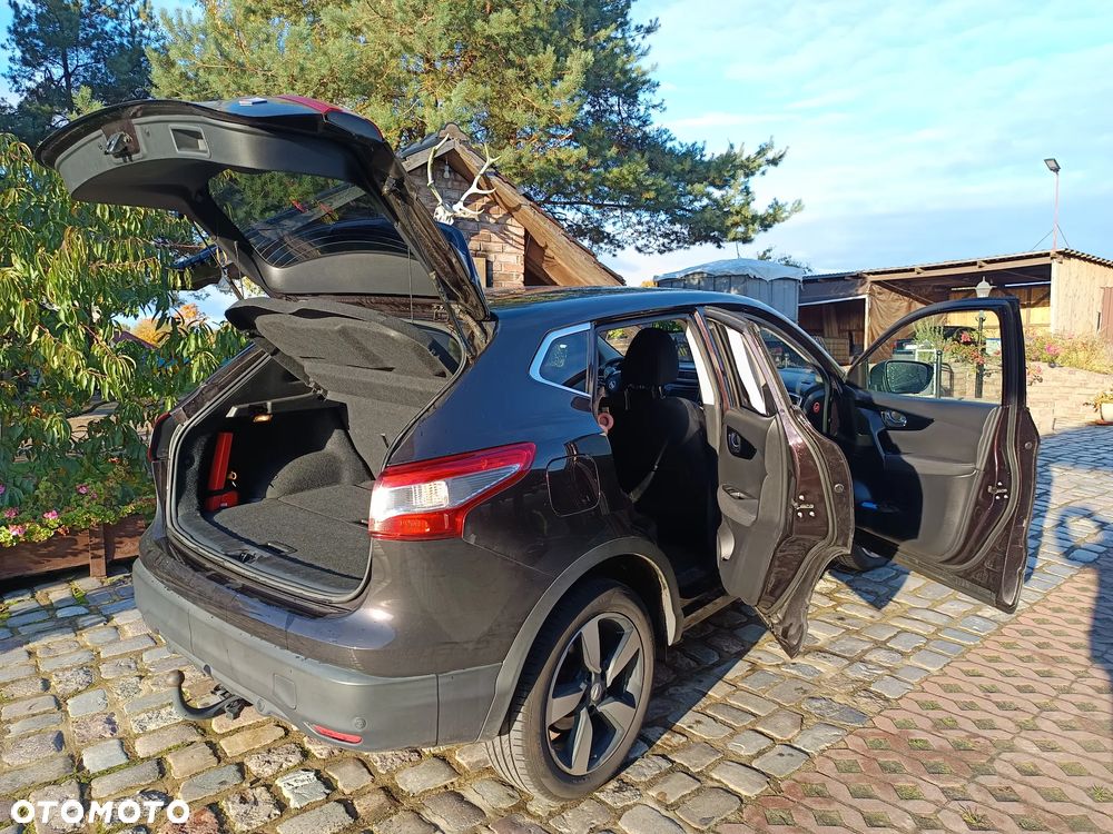 Nissan Qashqai 1.6 DCi N-Tec - 14