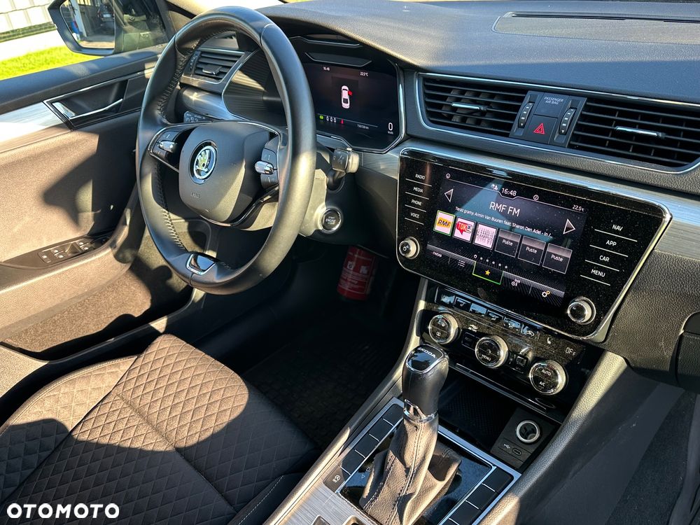 Skoda Superb 2.0 TDI SCR Style DSG - 16