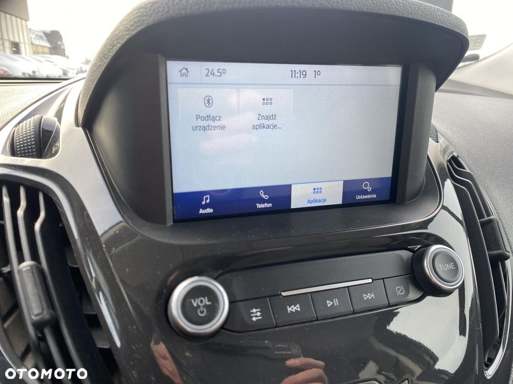 Ford Tourneo Courier - 24