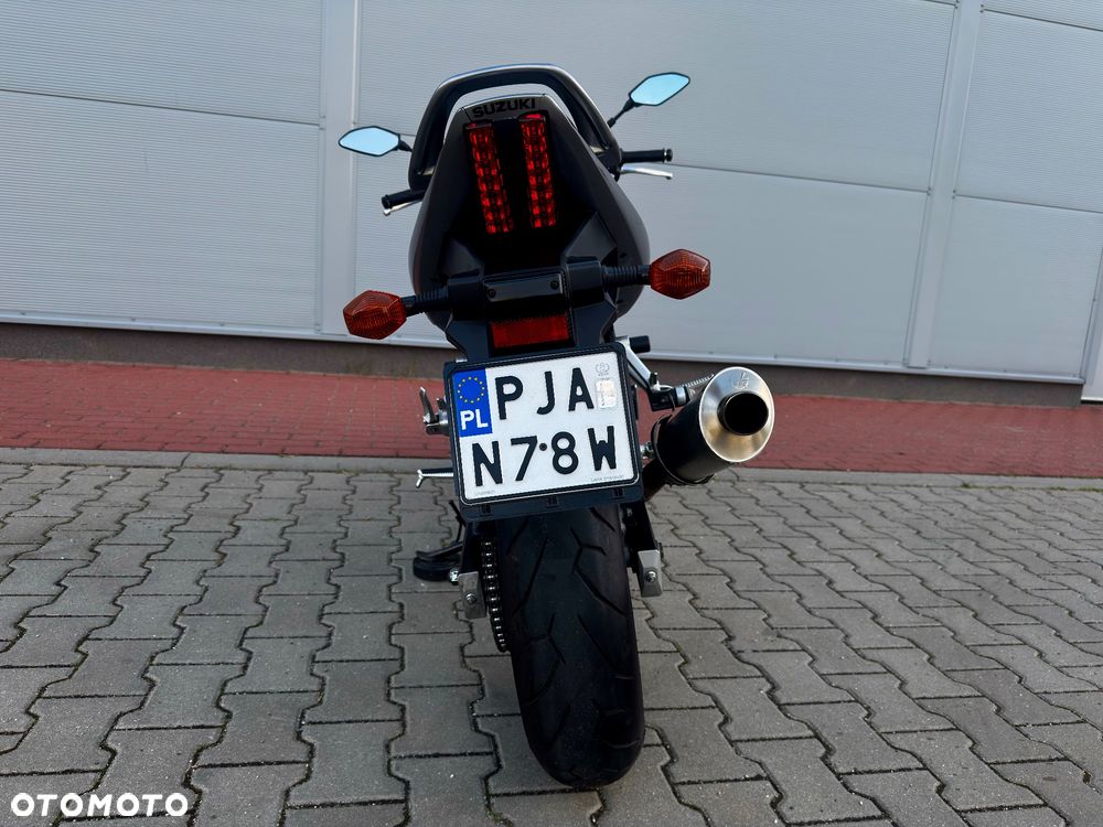 Suzuki SV - 11
