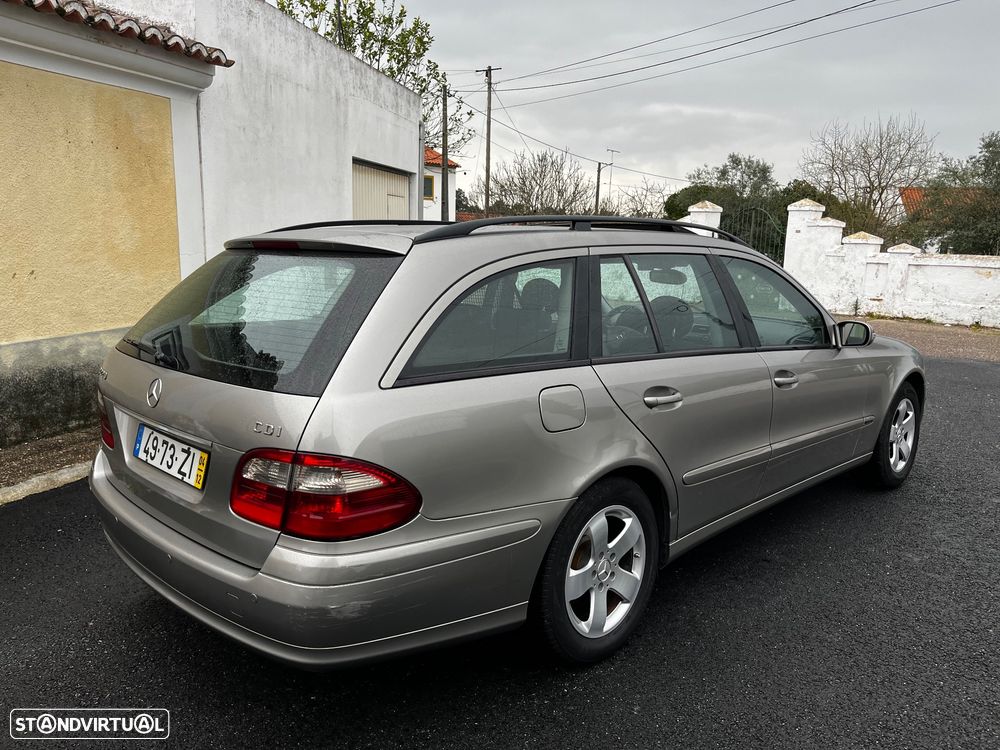 Mercedes-Benz E 220 CDi Classic - 4