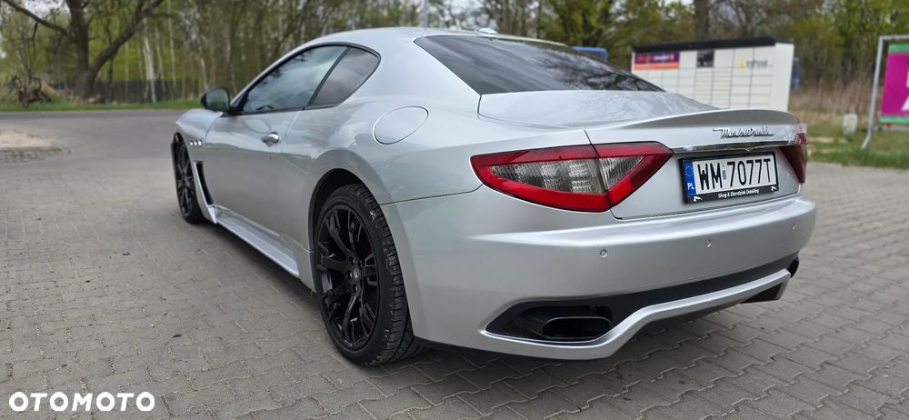 Maserati GranTurismo MC - 4