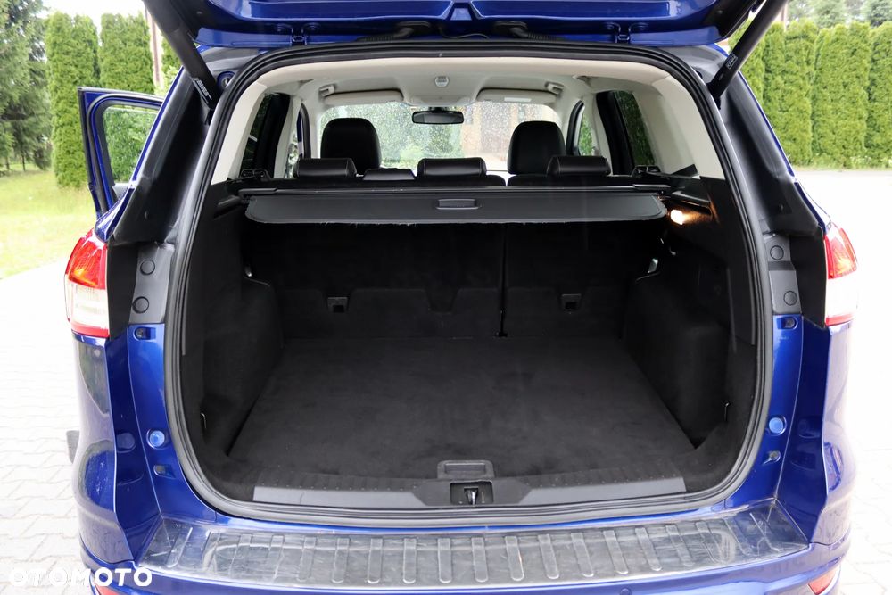 Ford Kuga 2.0 TDCi 2x4 Individual - 23