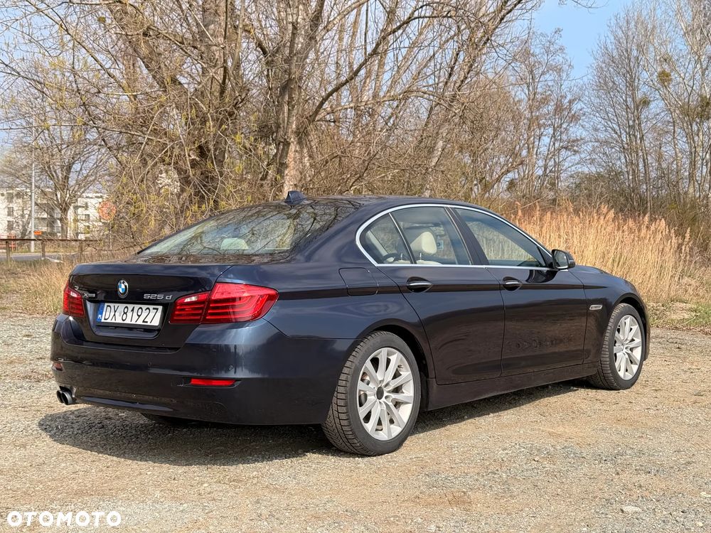 BMW Seria 5 525d - 5