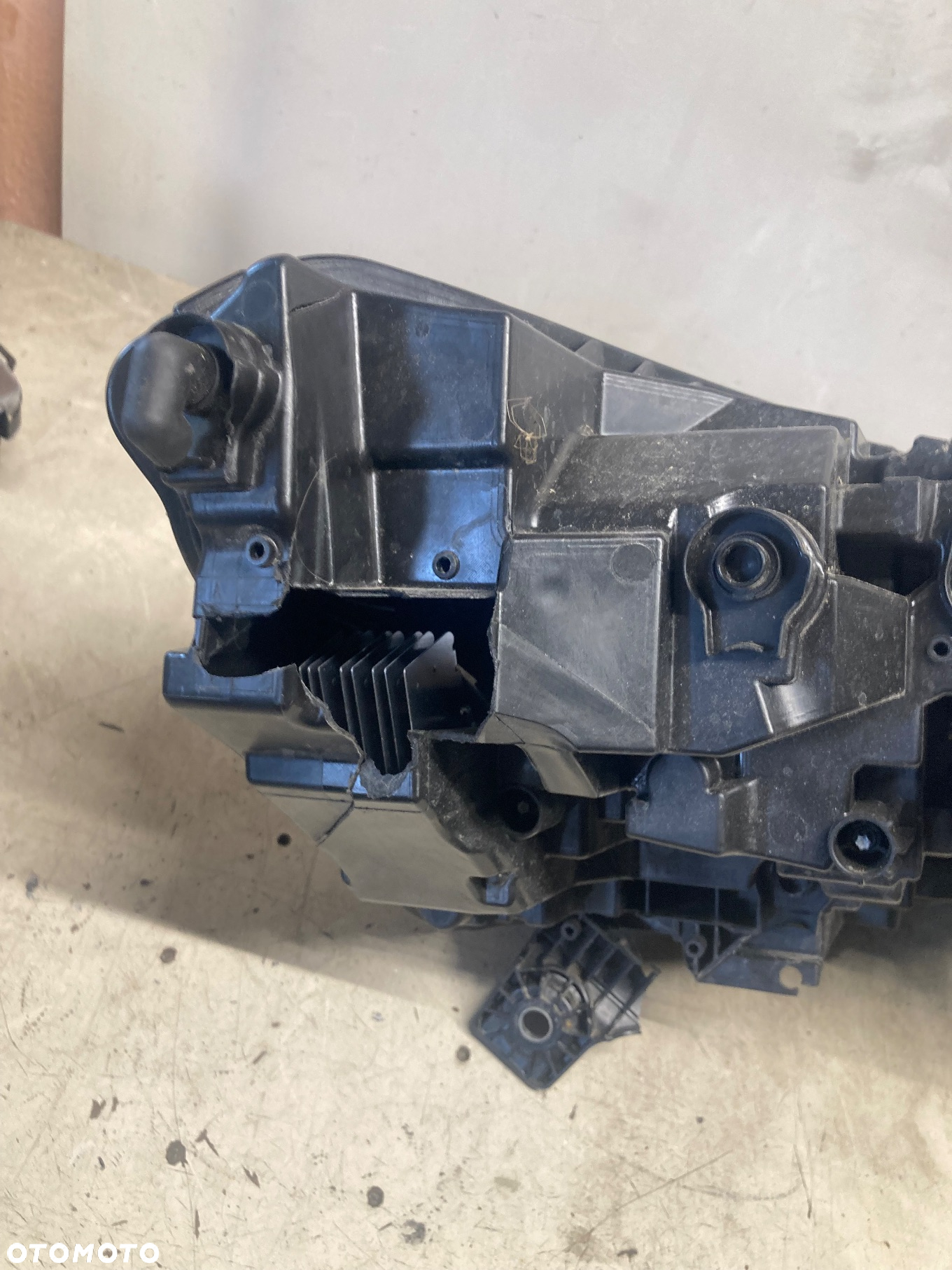 SKODA ENYAQ 5LB LAMPA LEWA FULL LED CRYSTAL - 3