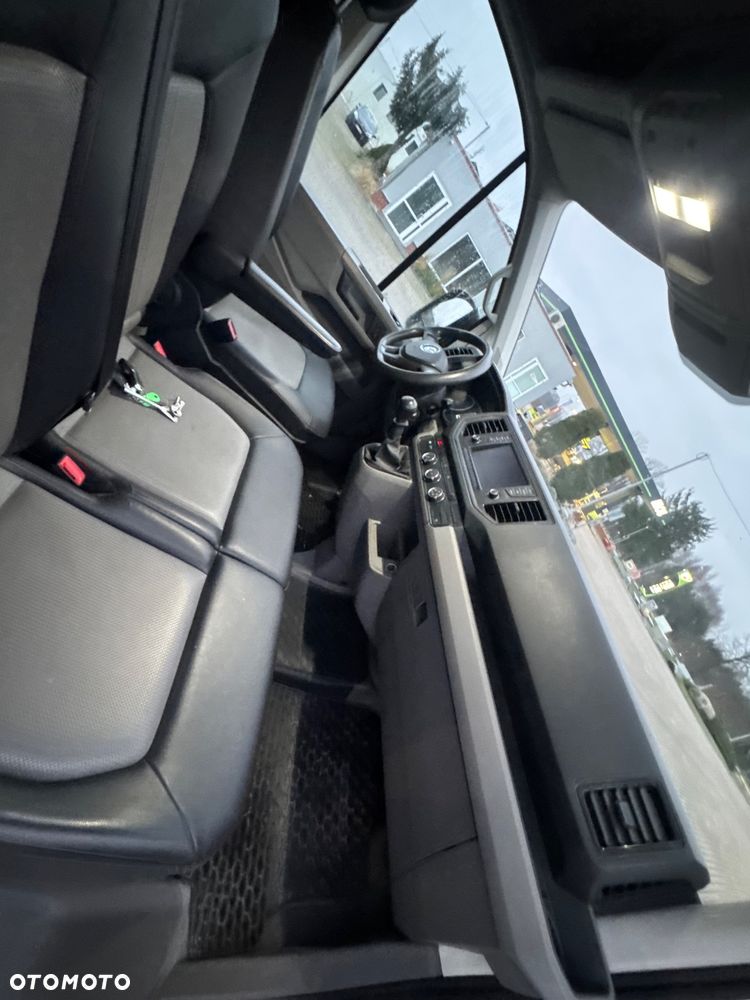 Volkswagen crafter - 11