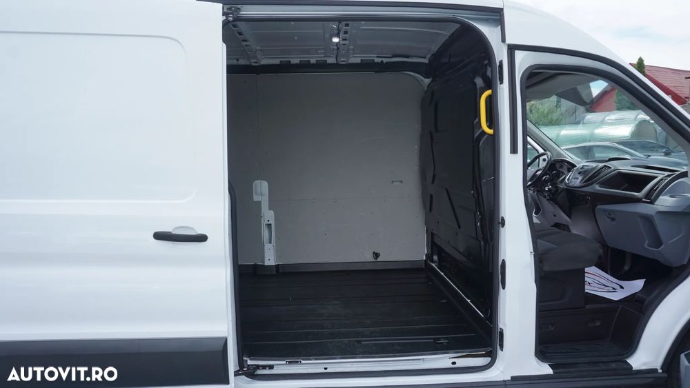 Ford Transit - 22