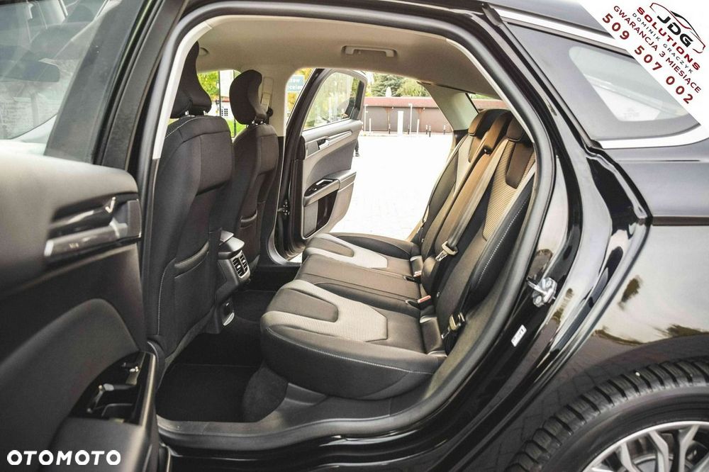 Ford Mondeo - 31