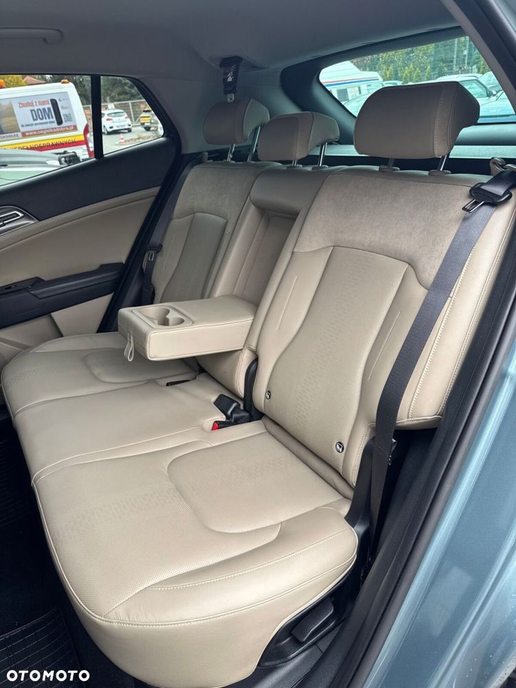 Kia Sportage 1.6 T-GDI HEV Business Line 2WD - 32