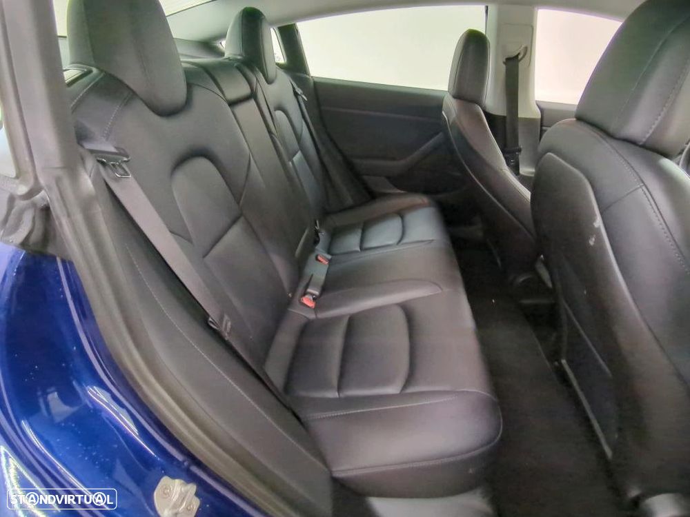 Tesla Model 3 Standard Range Plus RWD - 6