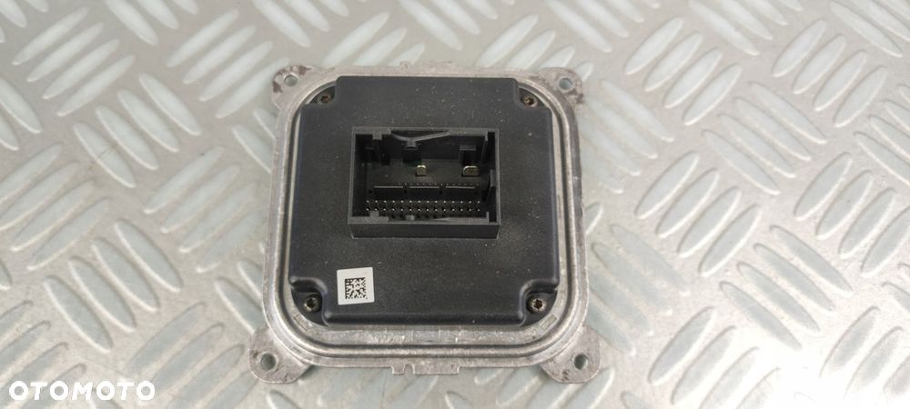 260559754R przetwornica moduł lampy led RENAULT 5 V E-TECH NISSAN MICRA K15 - 2