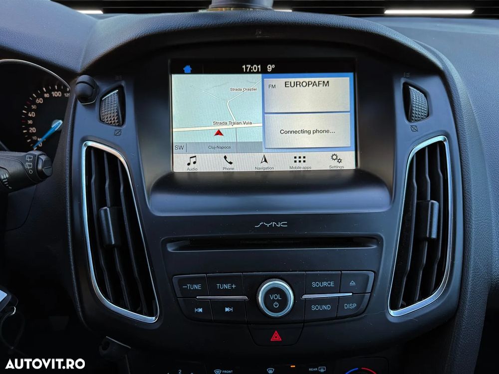 Ford Focus 1.5 EcoBlue Titanium Business - 26