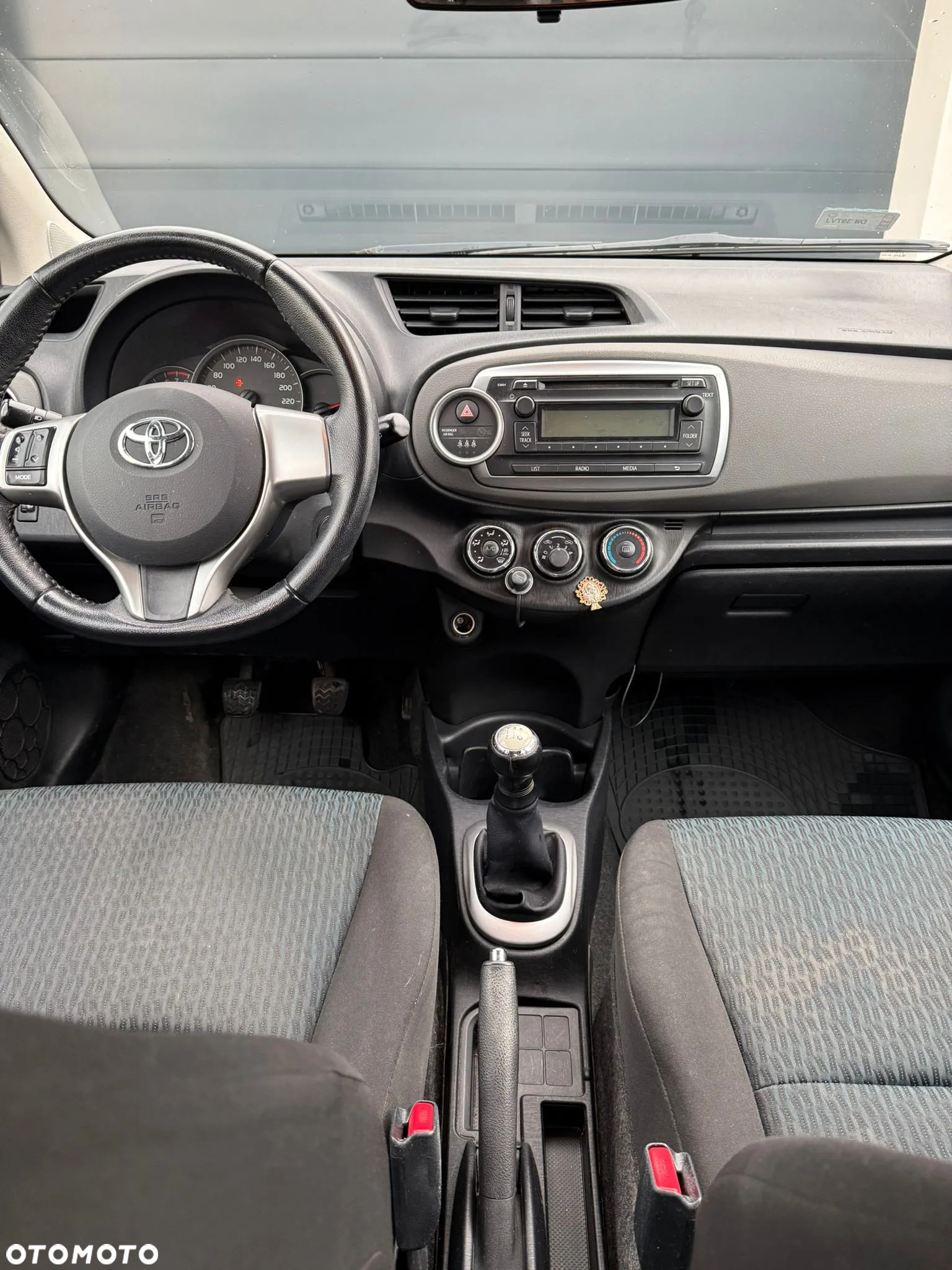 Toyota Yaris 1.0 Active - 11