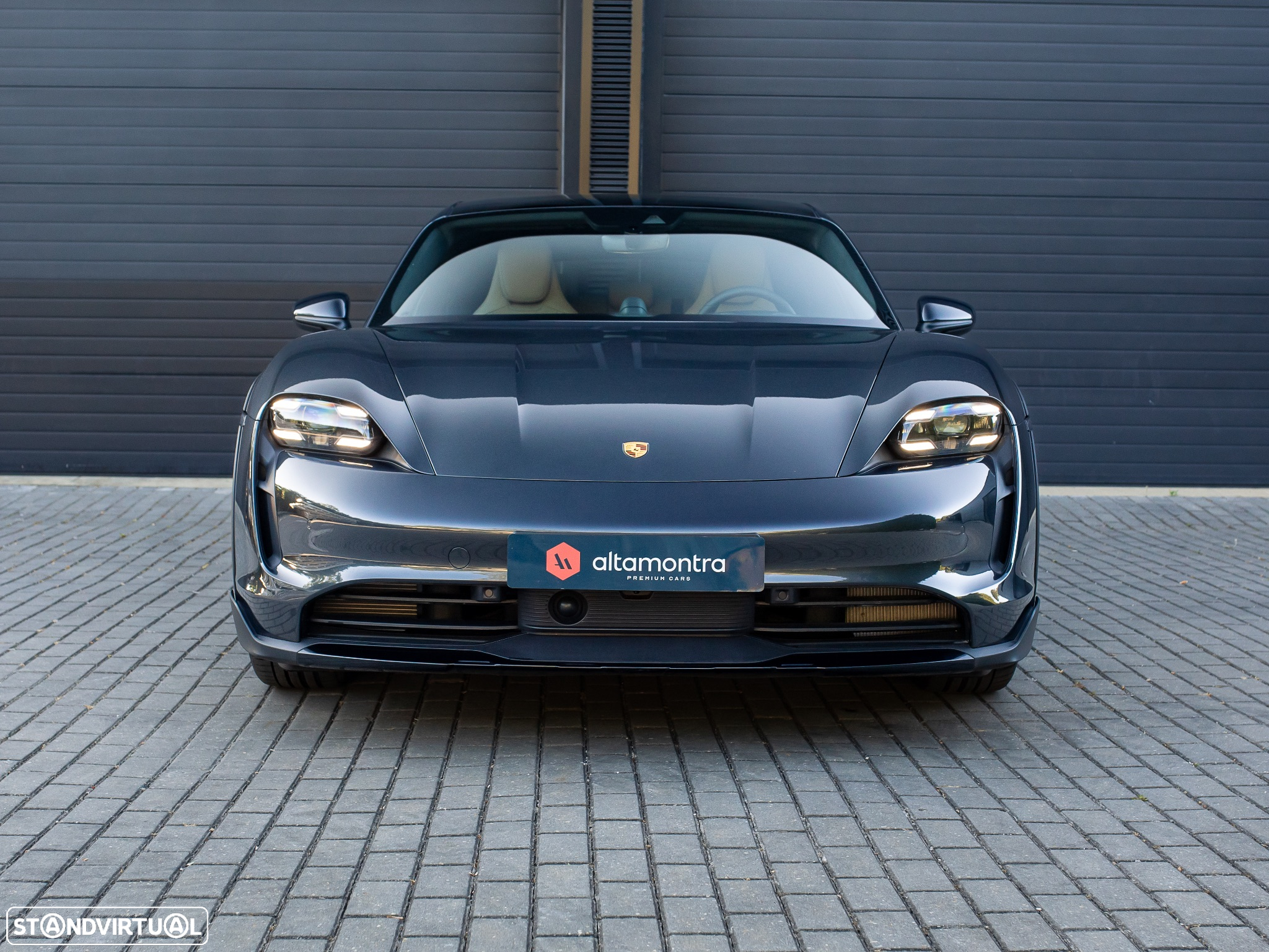 Porsche Taycan Cross Turismo 4S - 3