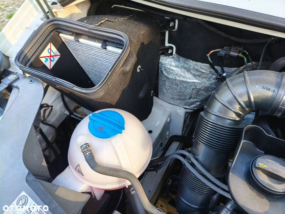 Volkswagen Crafter - 33