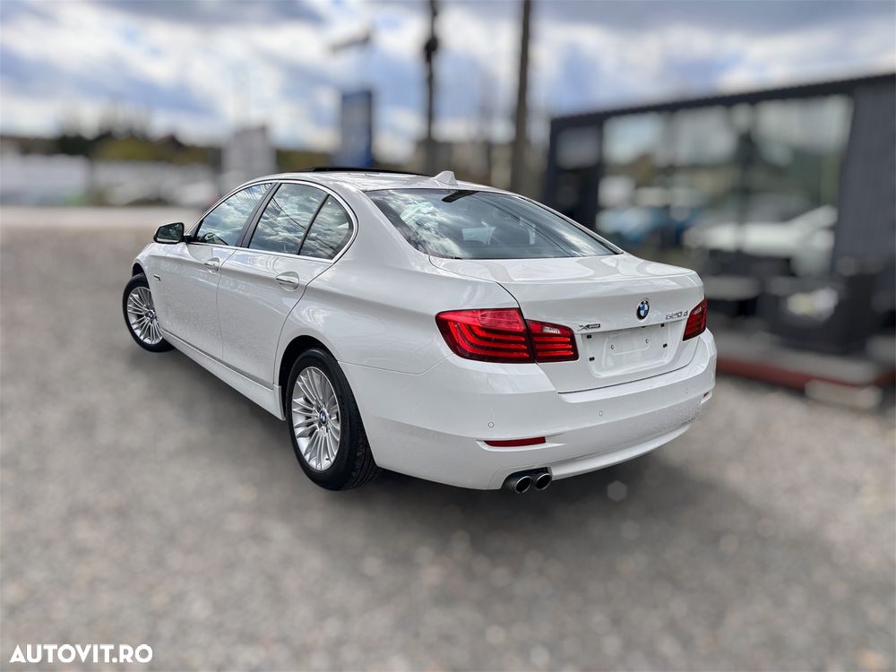 BMW Seria 5 520d xDrive Aut. Luxury Line - 4
