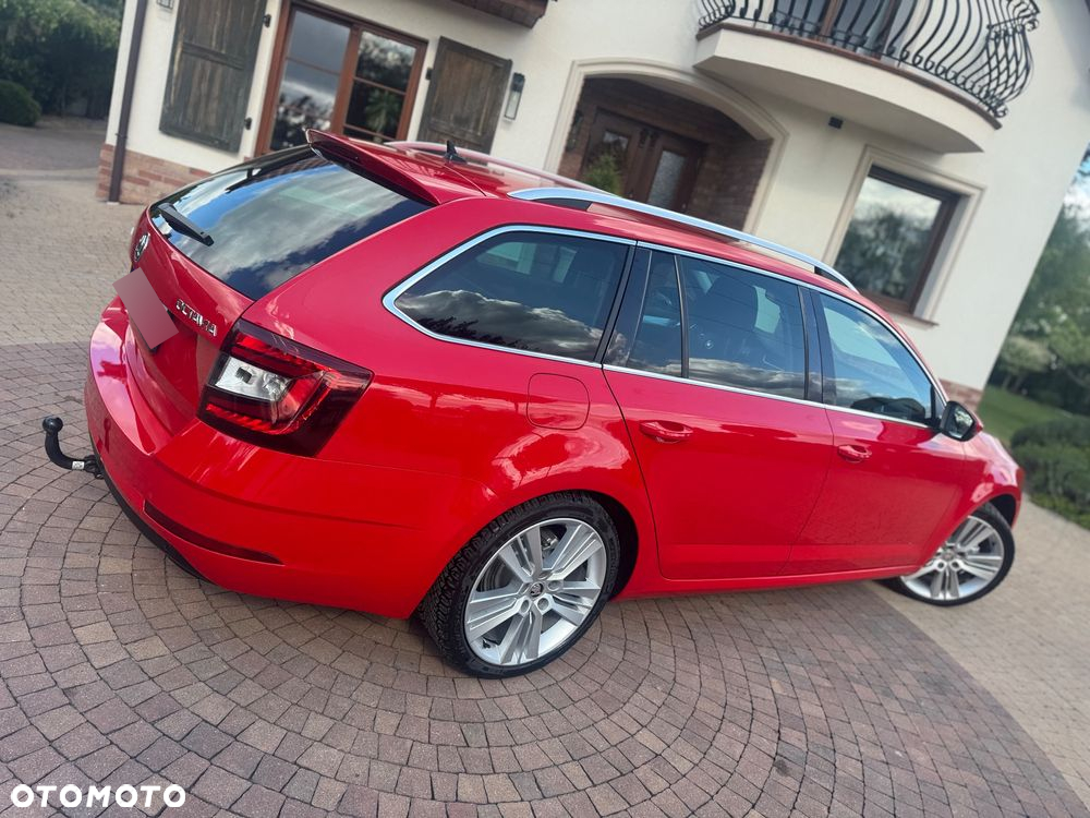 Skoda Octavia Combi 1.6 TDI DSG Premium Edition - 12