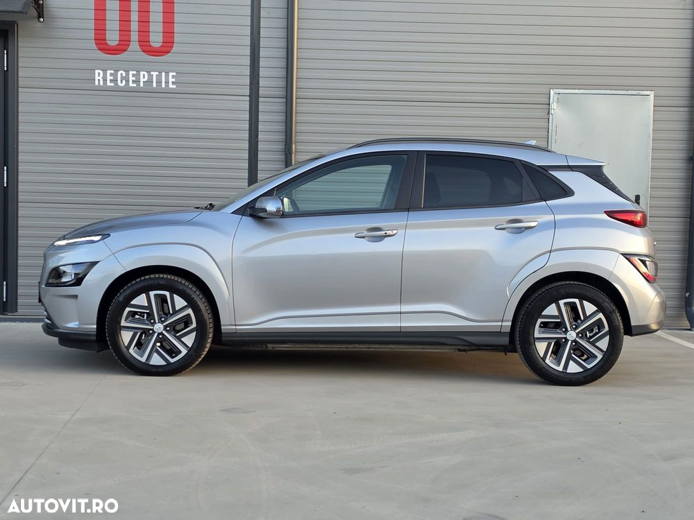 Hyundai KONA Business - 7