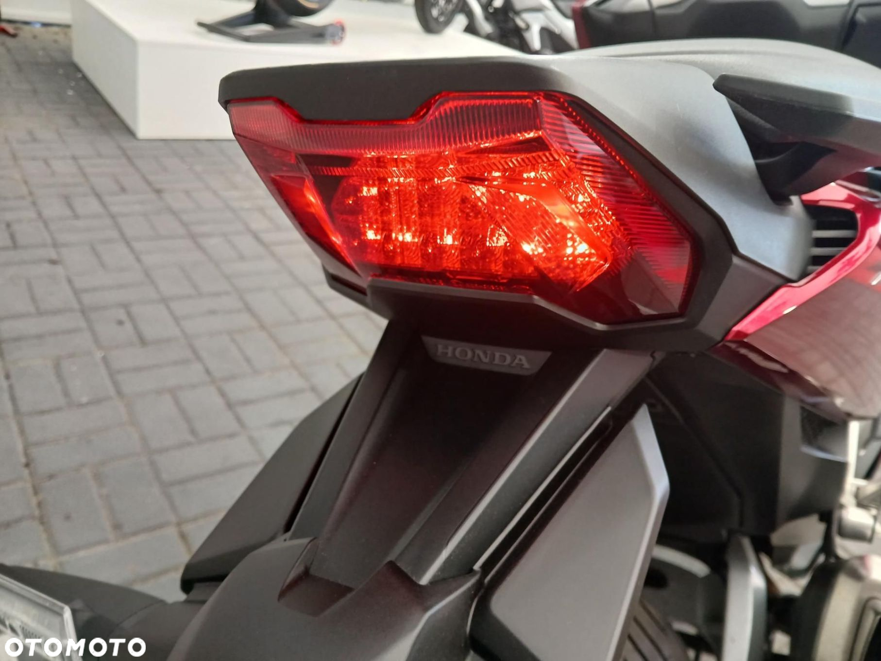 Honda NSS - 14