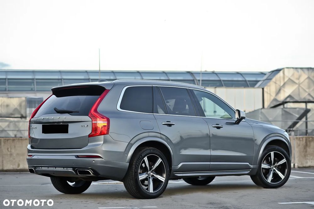 Volvo XC 90 - 16
