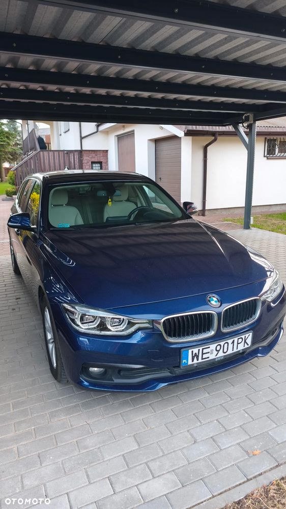 BMW Seria 3 318d - 4