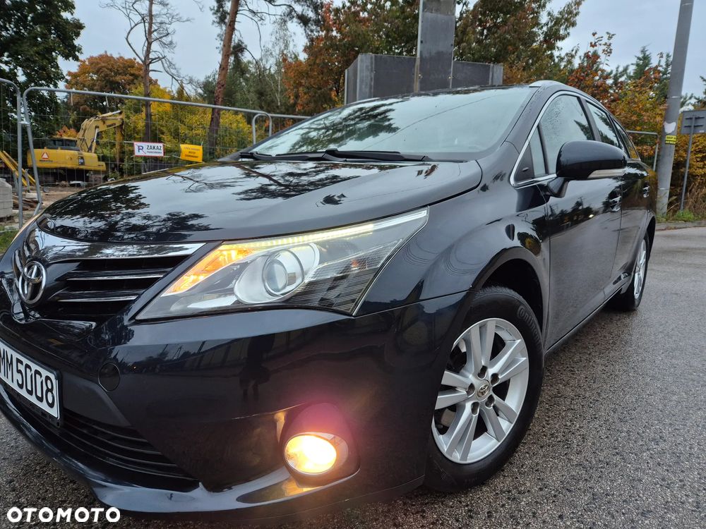 Toyota Avensis 1.8 Luna - 5