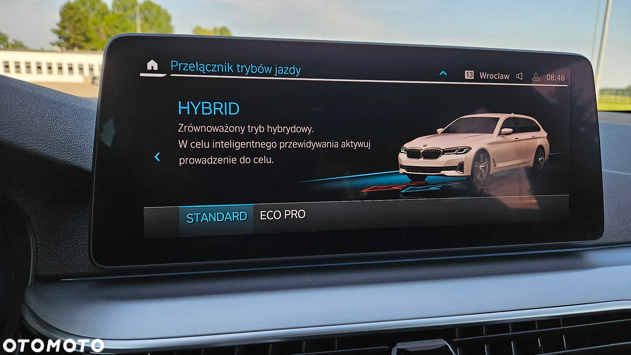 BMW Seria 5 520e - 10