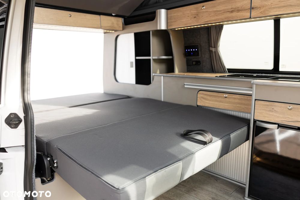 Volkswagen T6.1 BULLI SALTY BLUE SALTY PREMIUM / CALIFORNIA - 28