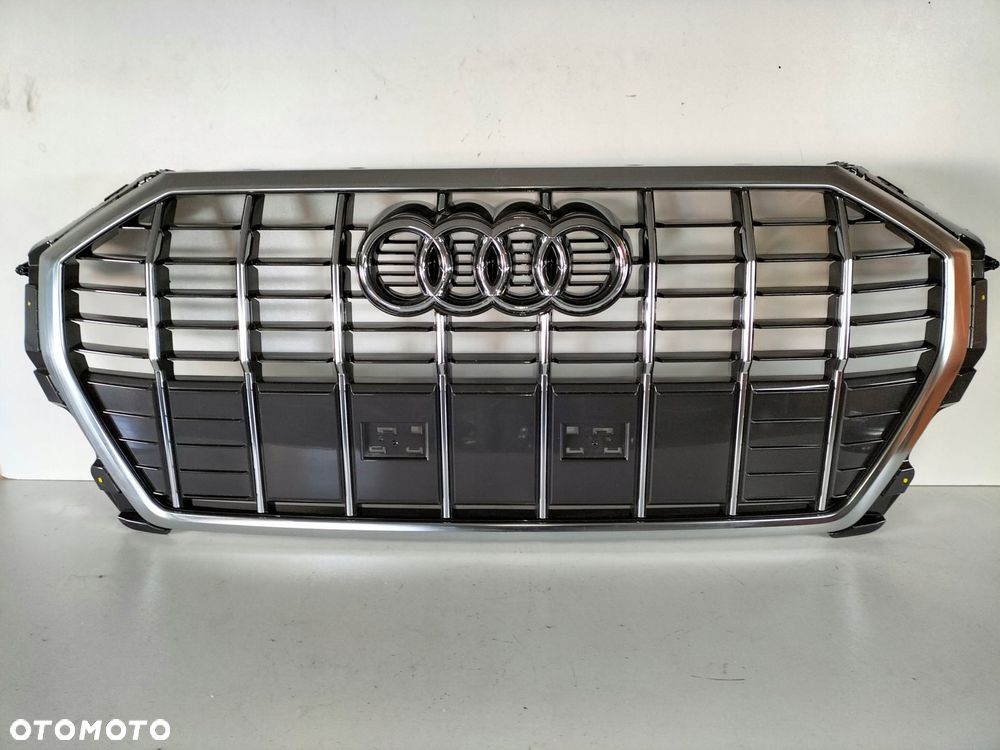 atrapa kratka grill audi q3 18- sportback - 1