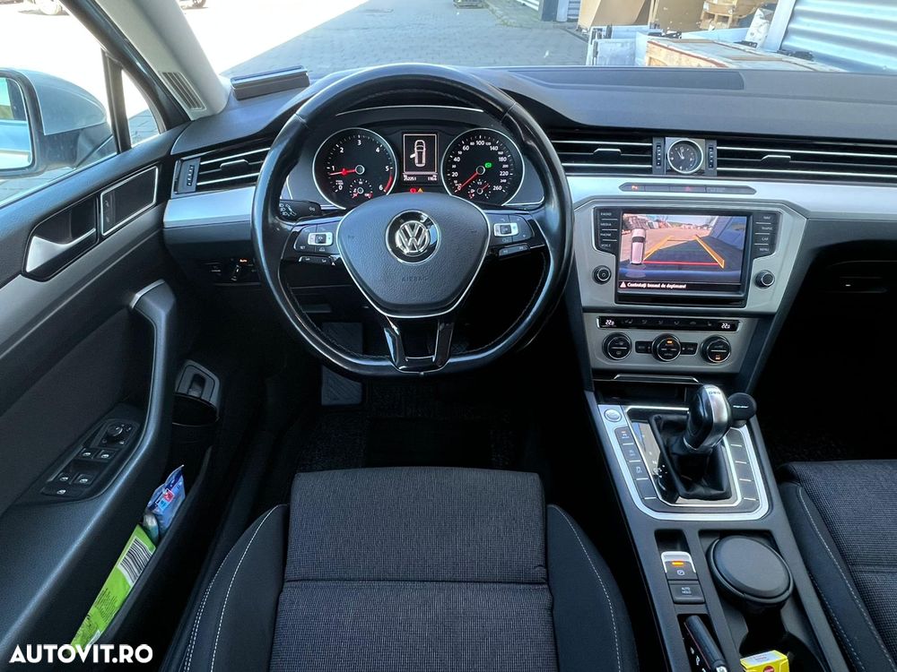 Volkswagen Passat 2.0 TDI DSG Comfortline - 16