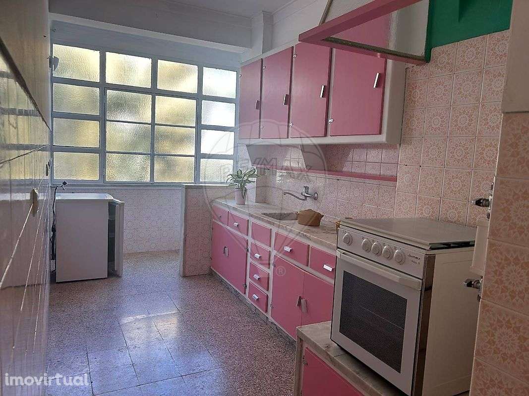 Apartamento T2 para arrendamento - Grande imagem: 4/14