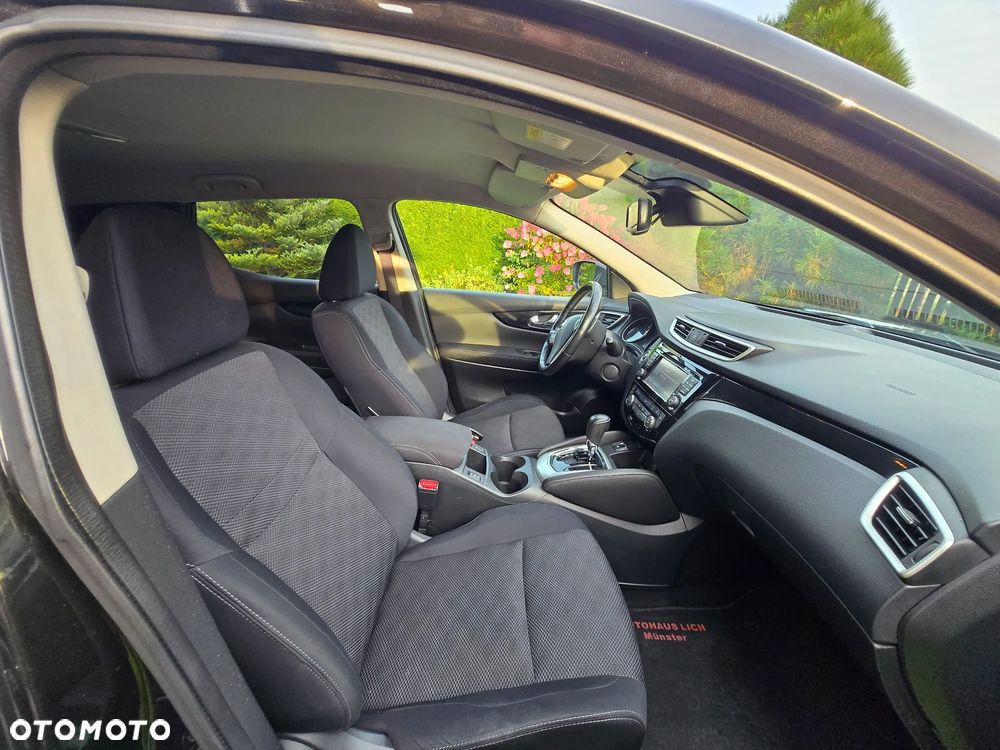Nissan Qashqai 1.6 DCi N-Connecta Xtronic - 22