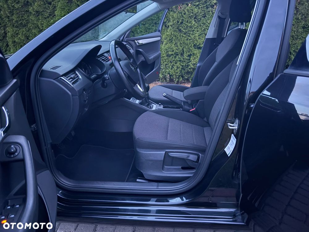 Skoda Octavia 1.6 TDI (Green tec) Active - 17