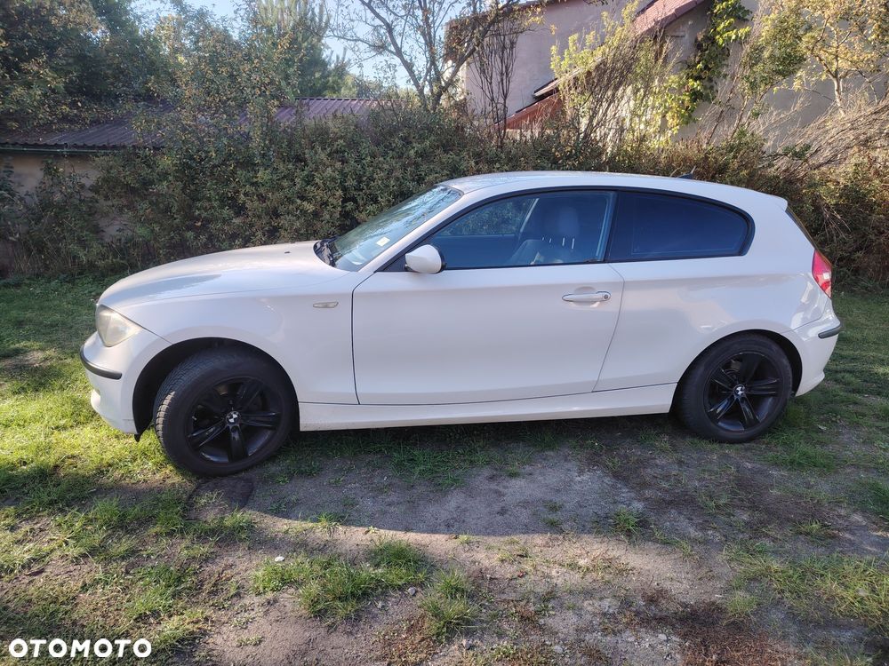 BMW Seria 1 - 1
