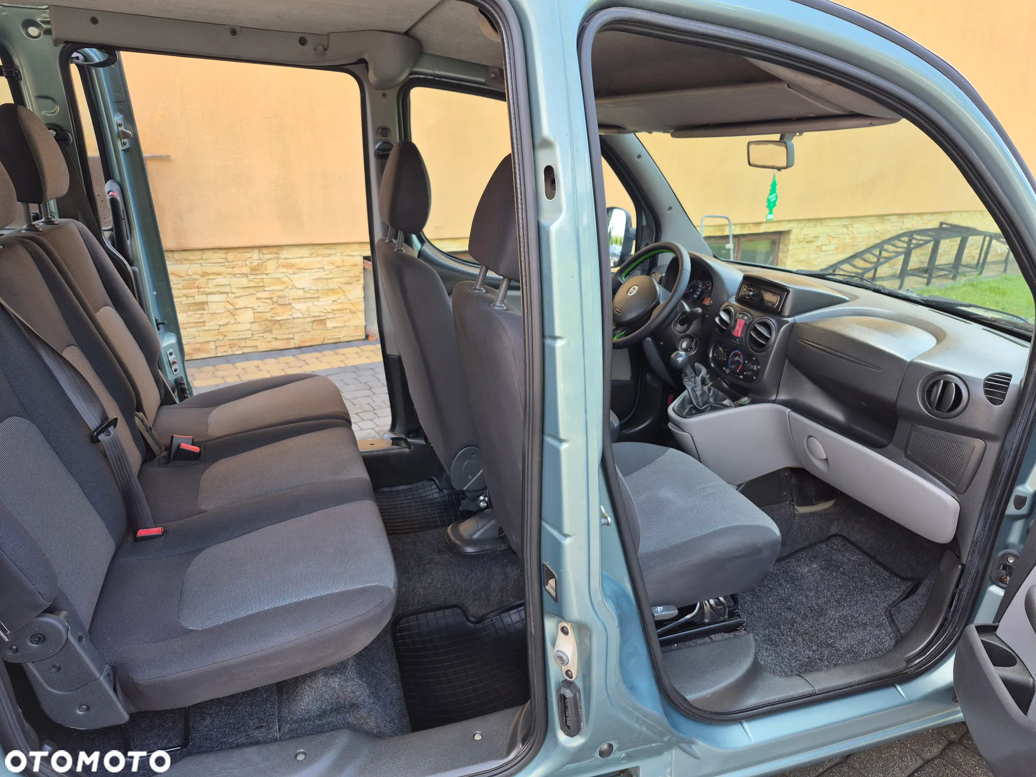 Fiat Doblo II 1.9 JTD Dynamic - 10